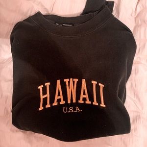 BRAND NEW Brandy Melville Crewneck